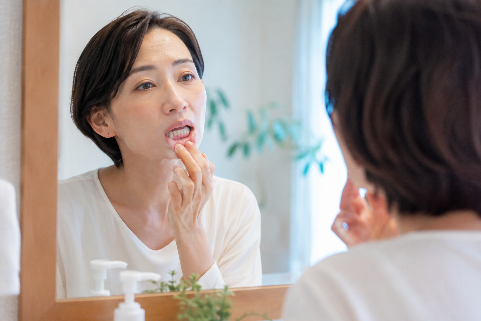 歯周病のセルフチェック｜自宅でわかる症状と受診の目安